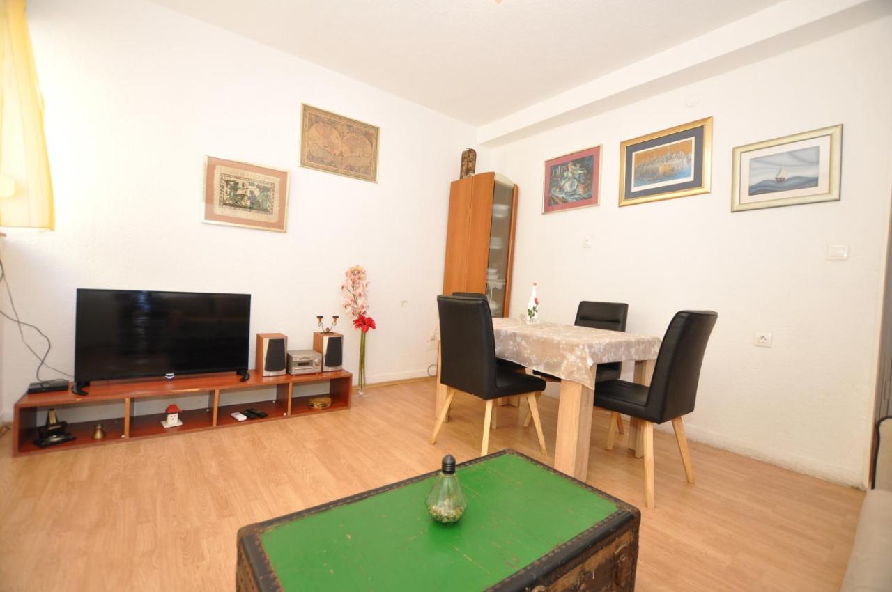 Central Apartment Marco Polo Сплит Экстерьер фото